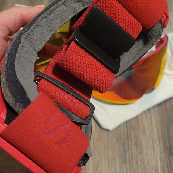 SOLD- Smith 4D MAG Goggles - Picture 6 of 9